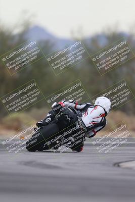 media/Sep-21-2025-Race Pace (Sun) [[98bf33ef95]]/Verified/2-Turn 2 Backside (835am)/